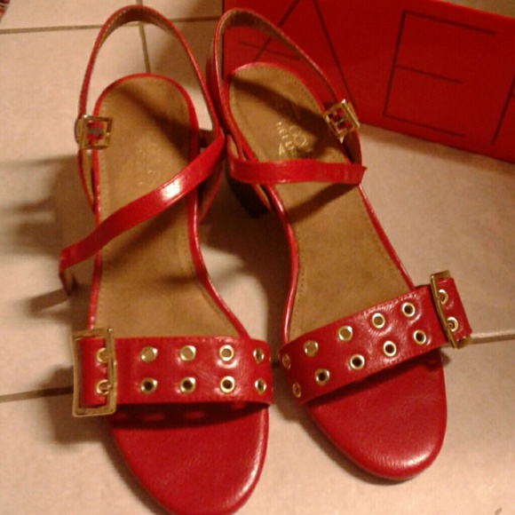 AEROSOLES Shoes - Beautiful Aerosols heels